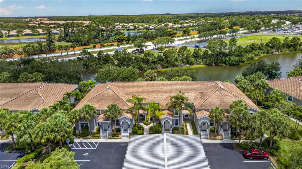 10109 Colonial Country Club BLVD 2410 photo 22 of 28