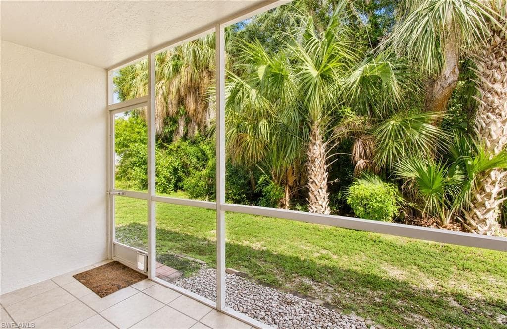 2385 Naples Trace CIR 2 photo 12 of 25