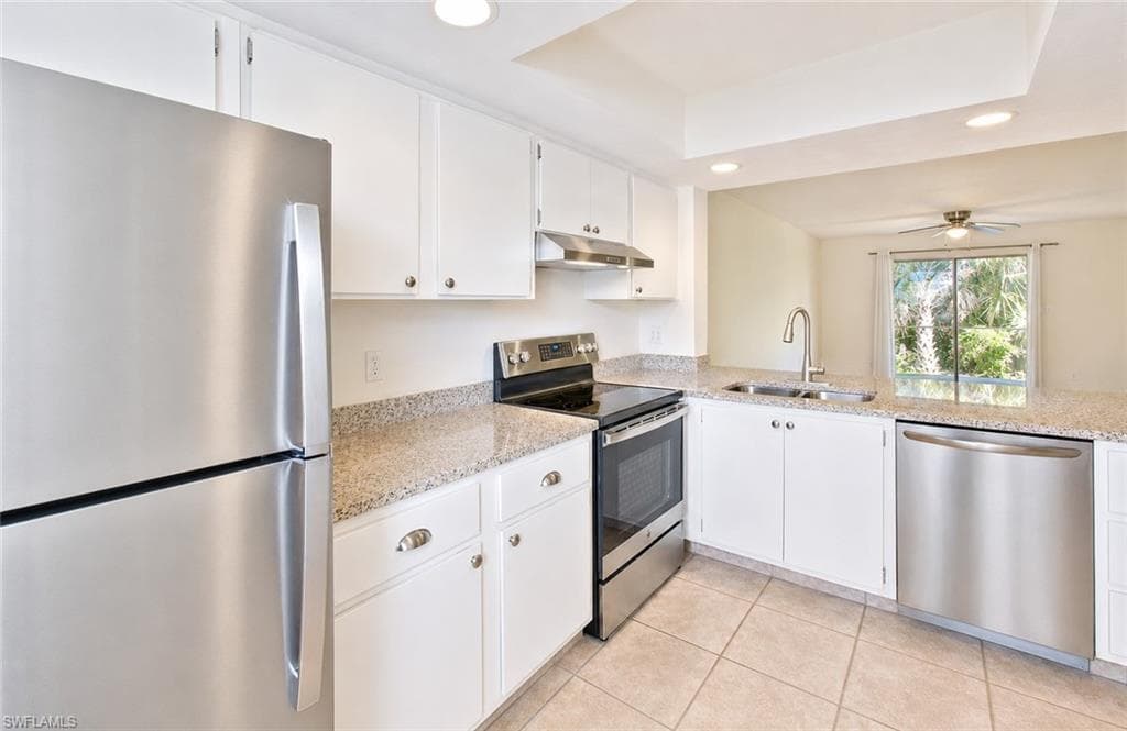 2385 Naples Trace CIR 2 photo 7 of 25