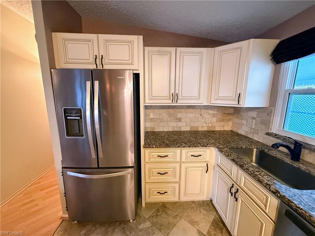 54 Oceans BLVD 54 photo 2 of 20