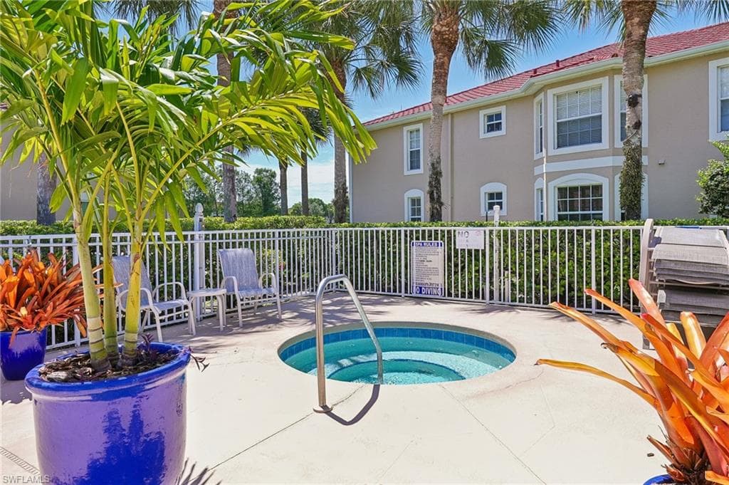 2810 Cypress Trace CIR 2112 photo 44 of 50