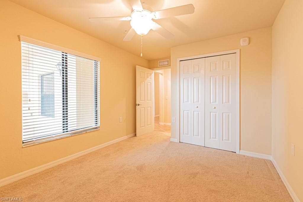 13761 Julias WAY 323 photo 7 of 27