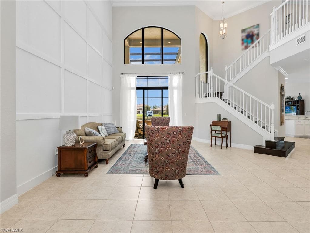 2756 Crystal WAY photo 3 of 46