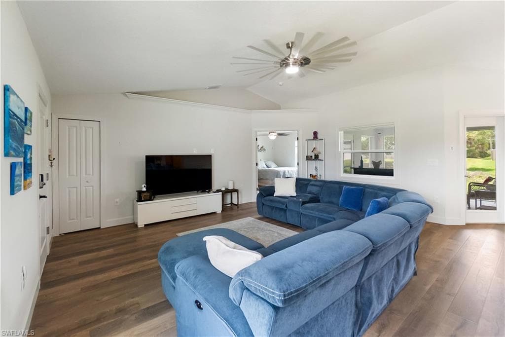 3397 Zoratoa AVE photo 9 of 47