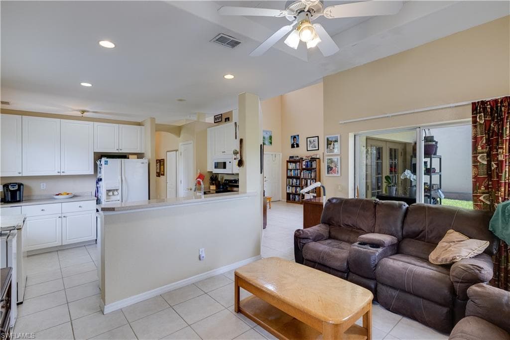 8830 Spring Mountain WAY photo 6 of 31