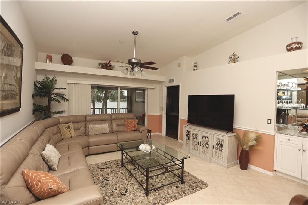2770 Cypress Trace CIR 2423 photo 2 of 34