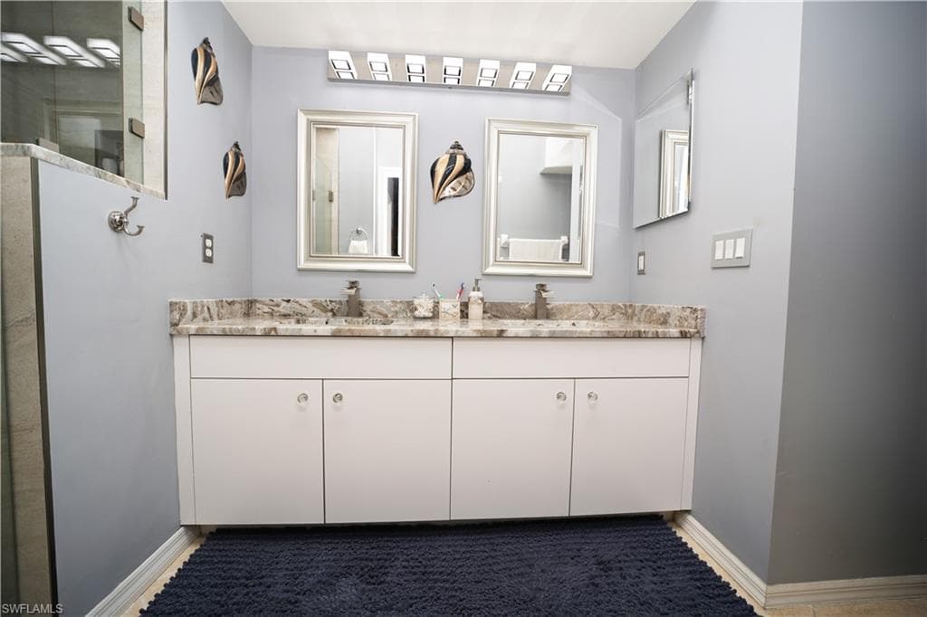 Owners Bath