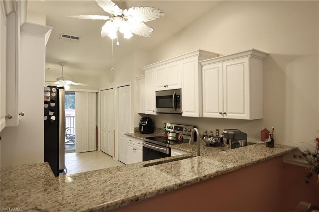 2770 Cypress Trace CIR 2423 photo 5 of 34
