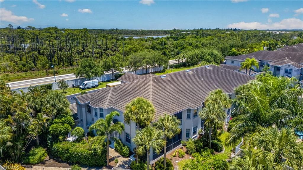 5035 YACHT HARBOR DR 103 photo 34 of 43