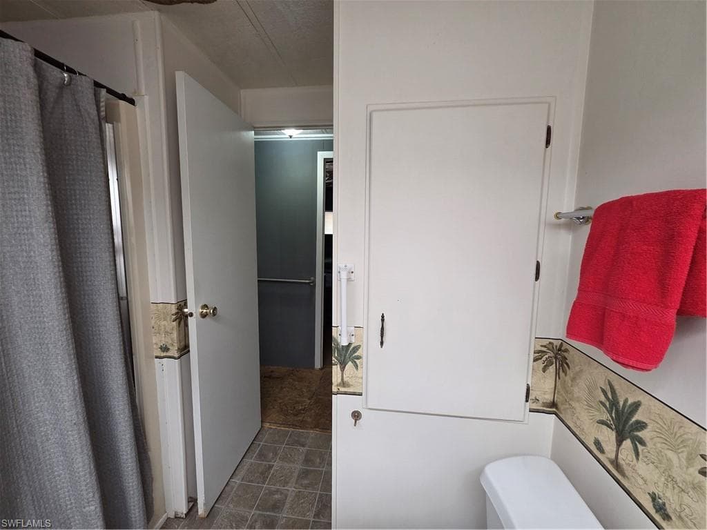 Hall Bathroom