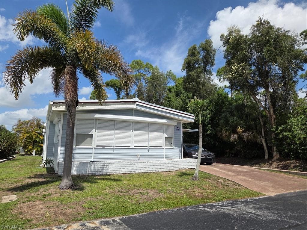 Great location at the end of a quiet street with no thru traffic!