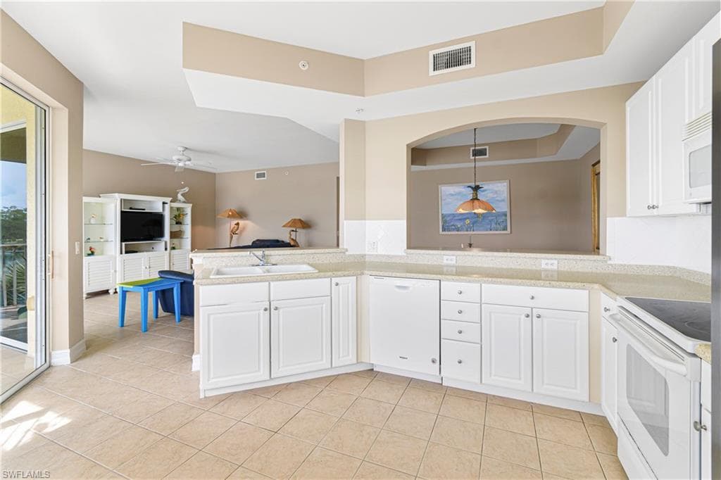 10730 Ravenna WAY 305 photo 18 of 46