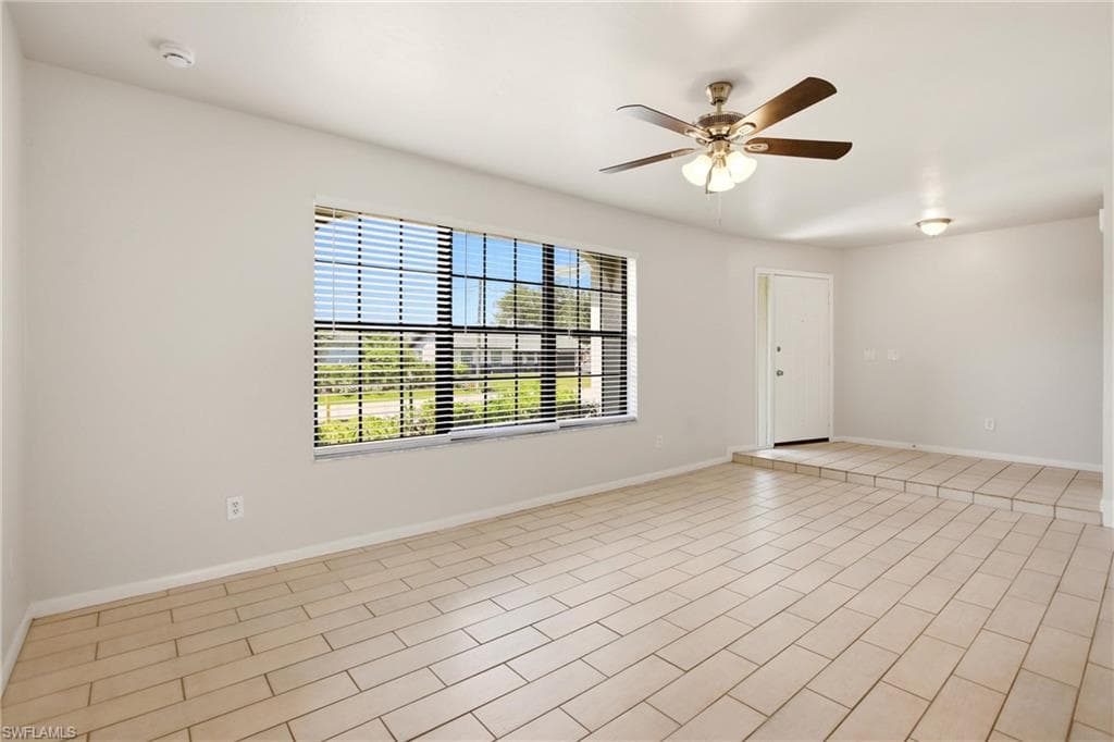 8486 Garden RD photo 3 of 37