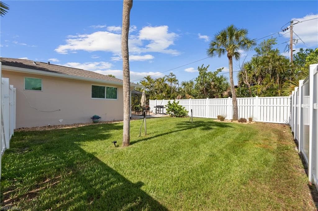 9428 Moonlight DR photo 31 of 41