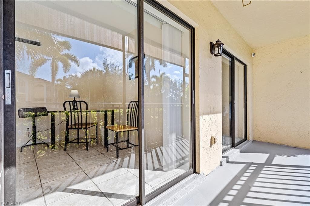 Reverse View of Lanai