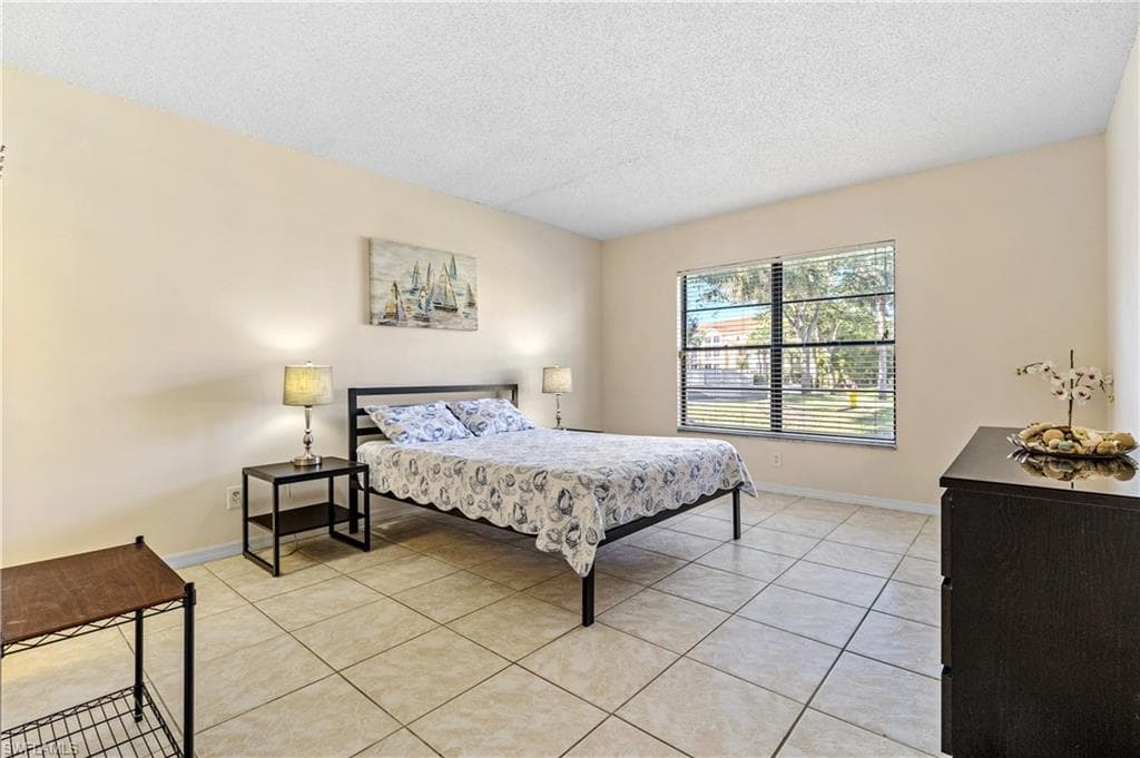 Primary Bedroom, Entry View