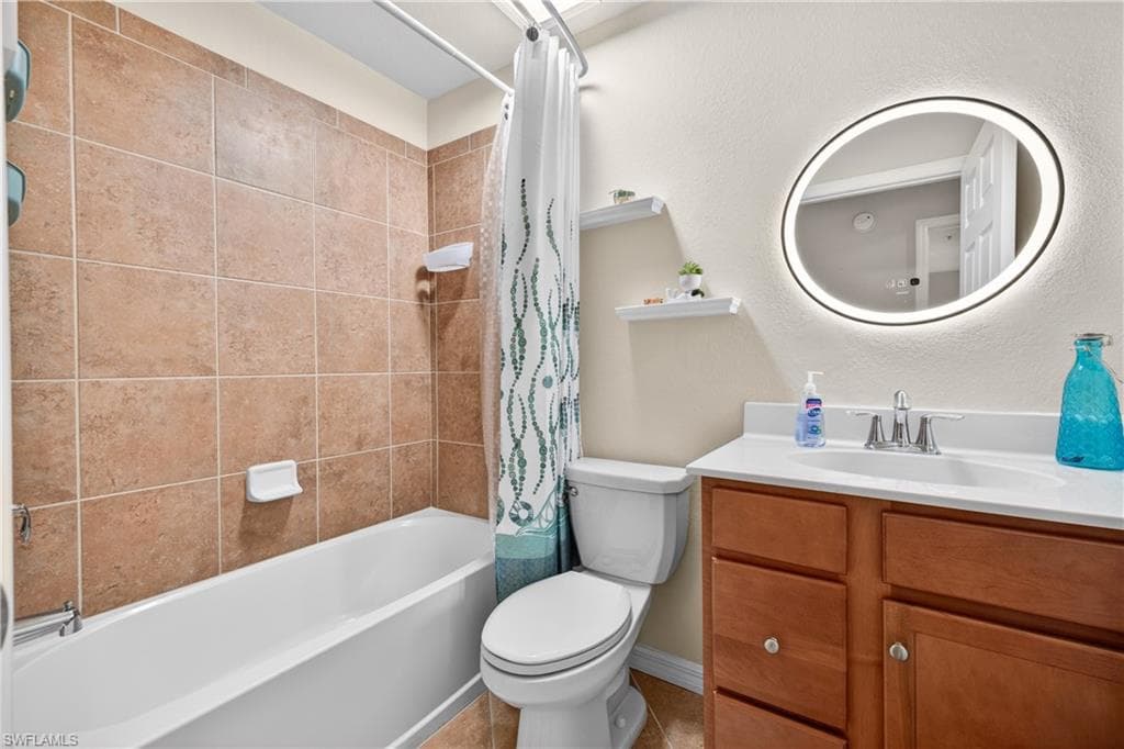 13710 Julias WAY 924 photo 22 of 28