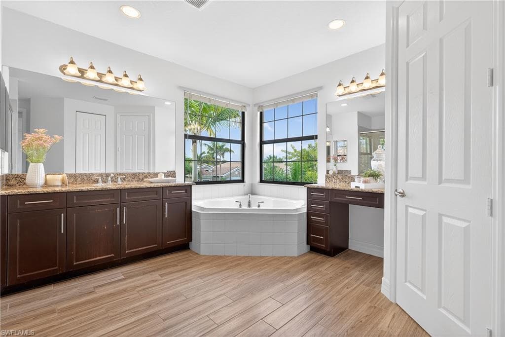 13852 Luna DR photo 12 of 29