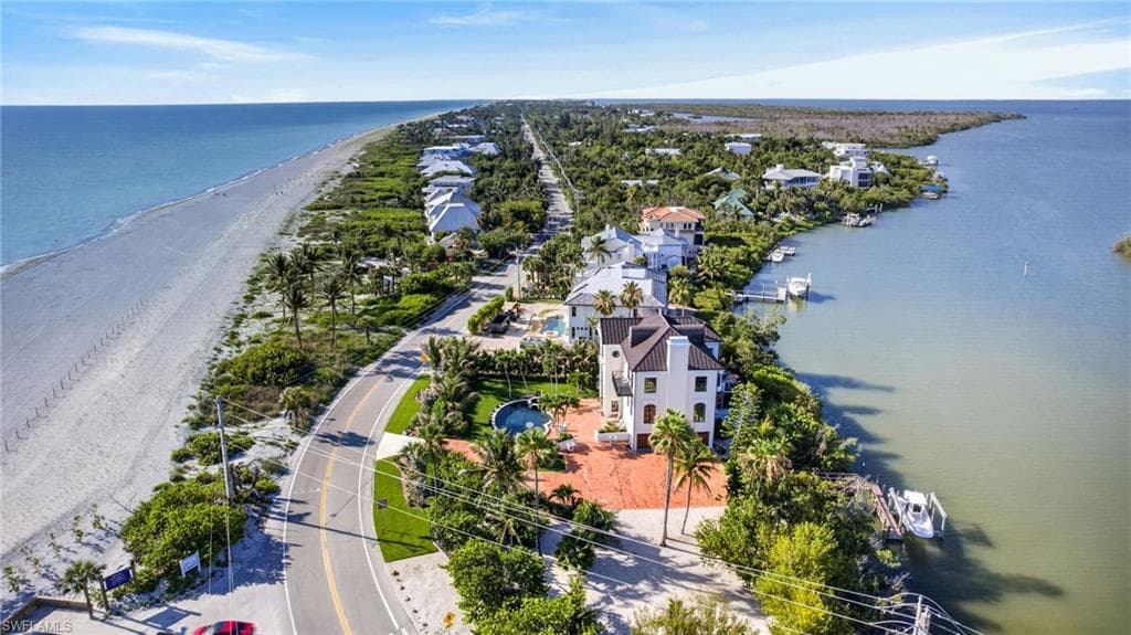 17201 Captiva DR photo 46 of 50