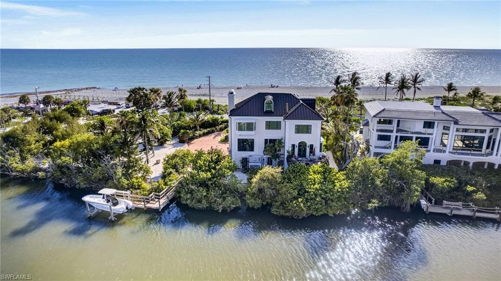 17201 Captiva DR photo 38 of 50