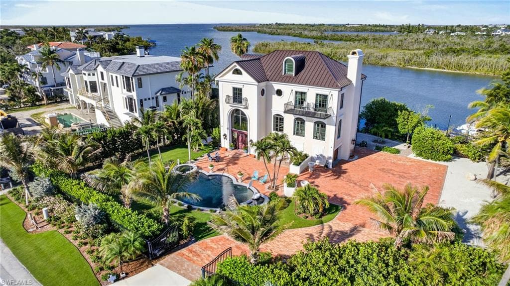 17201 Captiva DR photo 45 of 50