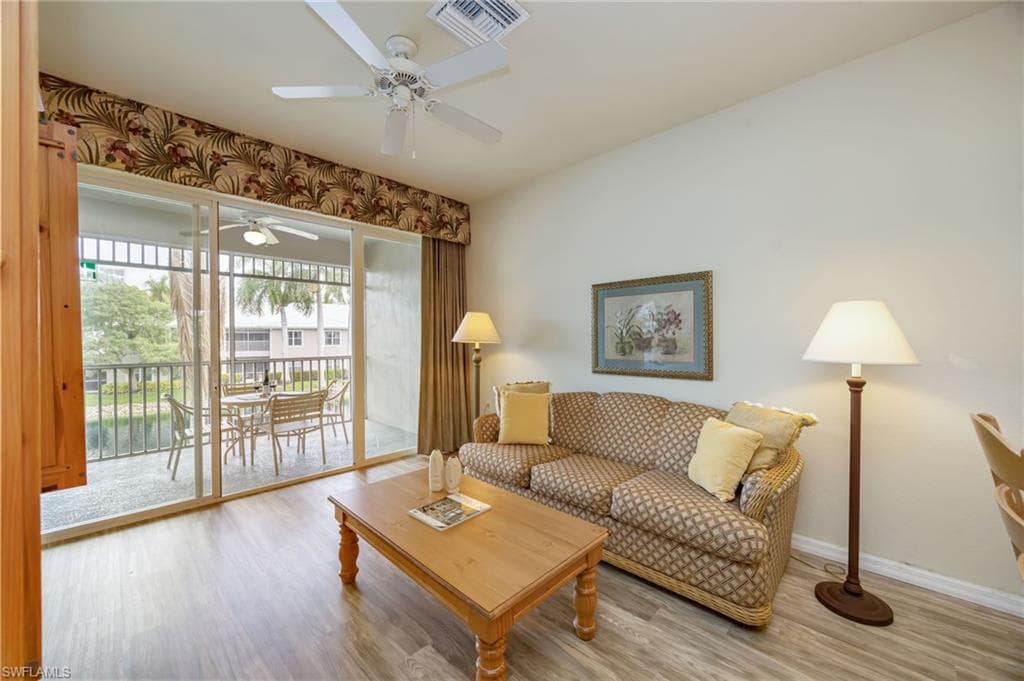 7920 Mahogany Run LN 1024 photo 11 of 28