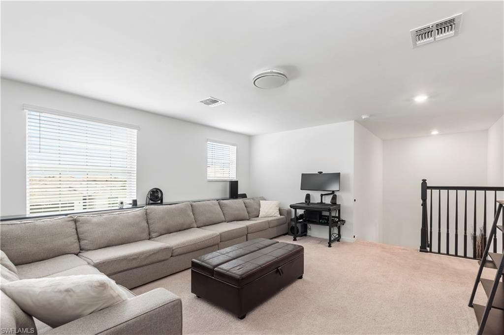 2nd Floor Bonus room
