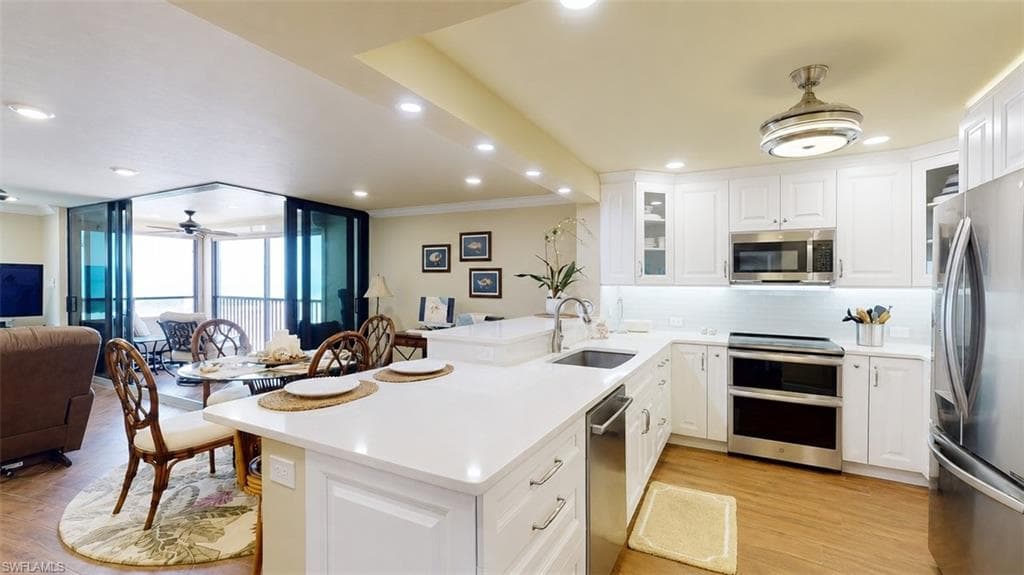 6662 Estero BLVD 409 photo 6 of 36
