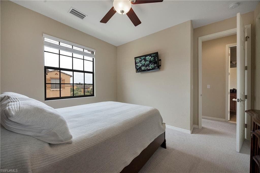 11875 Izarra WAY 8712 photo 32 of 33