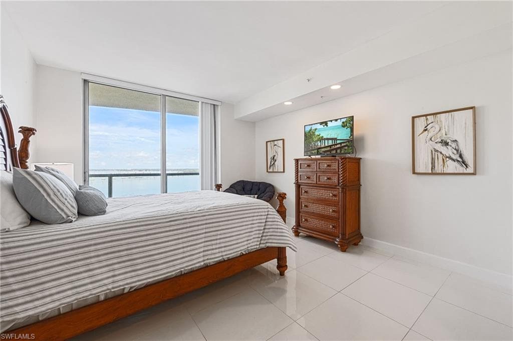 Wake up ever morning to this view!