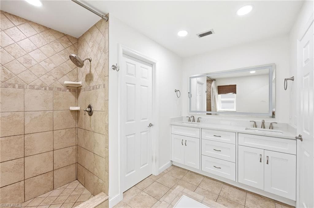 Primary bedroom walk-in California Closet