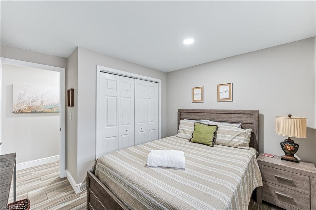 Bedroom with a closet