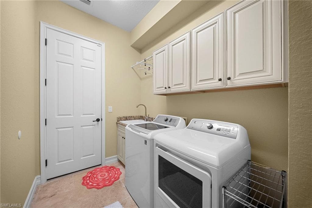 Laundry Room to Garage