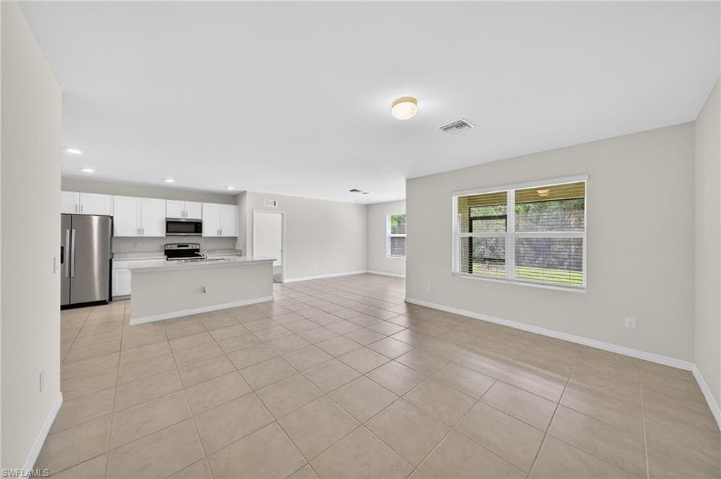 18546 Marlin Kite LN photo 6 of 34