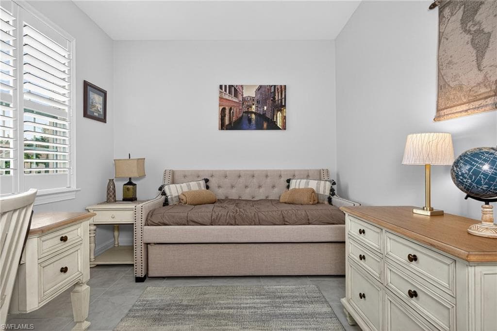 Den/Office Room