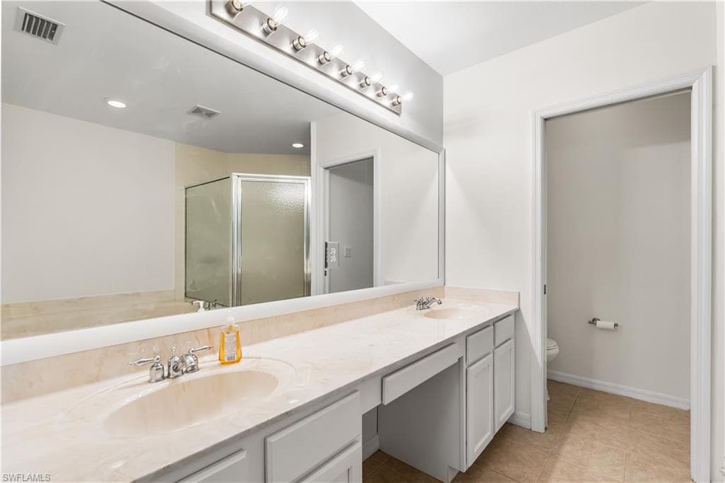 17513 Cherry Ridge LN photo 25 of 49