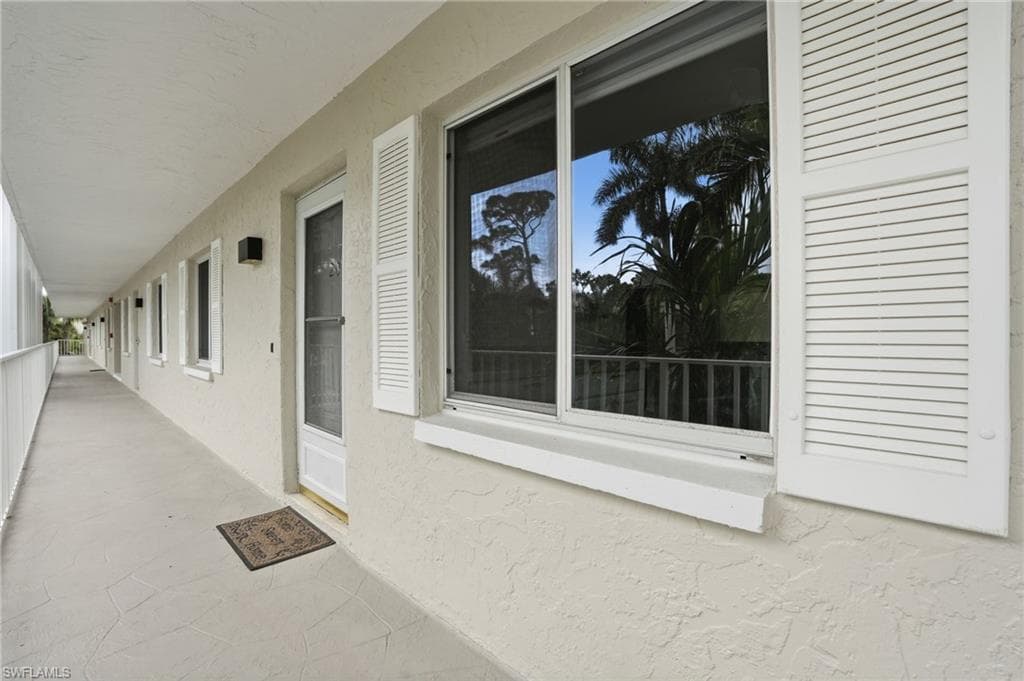 Second Floor Front Entry