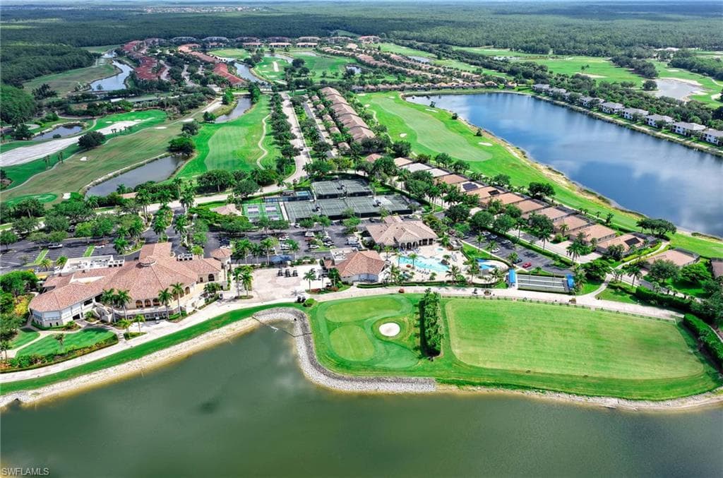 Overview of stunning resort-style amenities including a clubhouse, golf practice facilities.