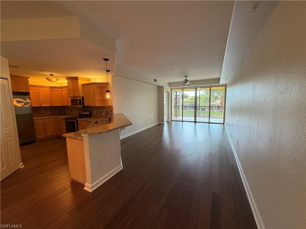 8597 Via Garibaldi CIR 207 photo 7 of 20