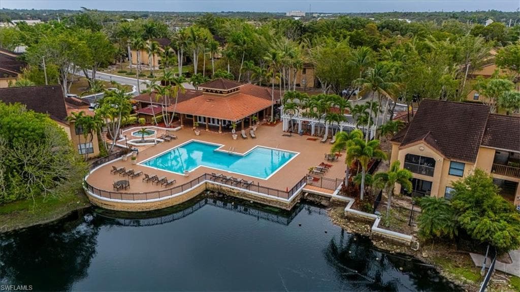 Bird's eye view of a pool area