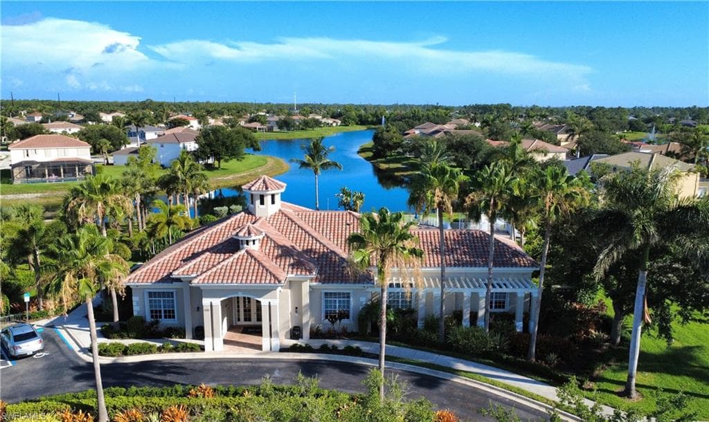 Coral Lakes Clubhouse