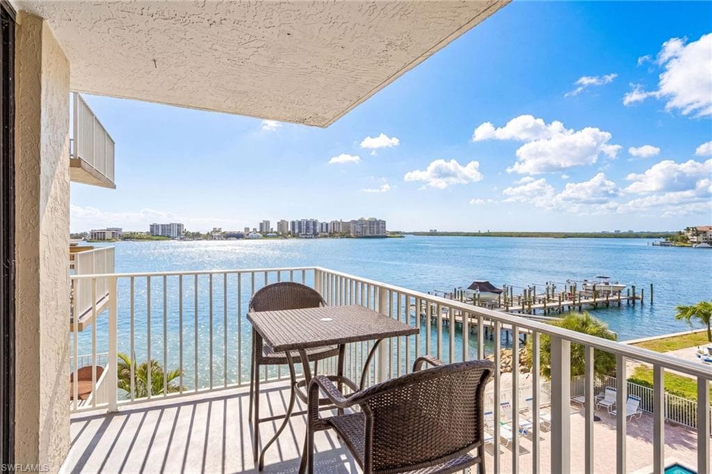 8701 Estero BLVD 304 photo 1 of 29