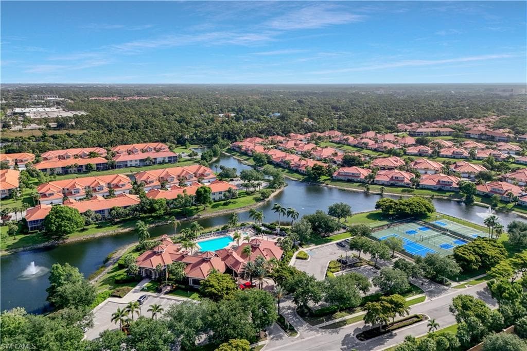 LOVELY SET UP IN THIS ENCLAVE OF 478 UNITS-LOCATION. LOCATION, LOCATION