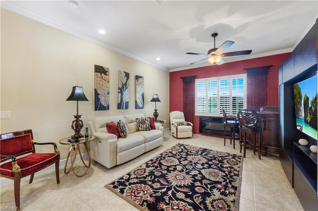 5661 Kensington LOOP photo 10 of 49
