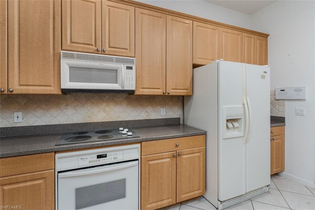 15821 Delaplata LN photo 14 of 32