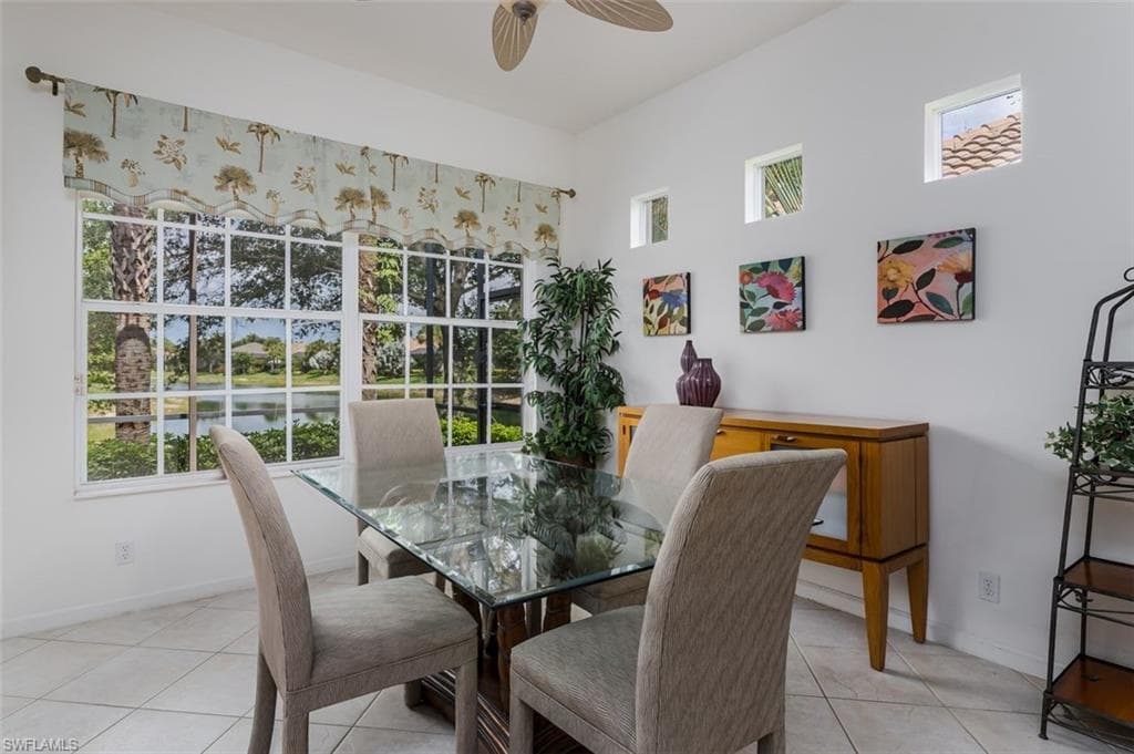 Kitchen Dining looking over the lake!