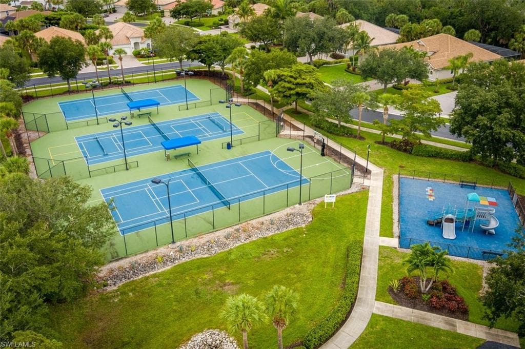 15821 Delaplata LN photo 29 of 32