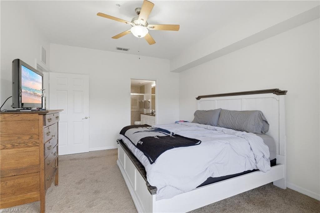1108 Winding Pines CIR 201 photo 13 of 38