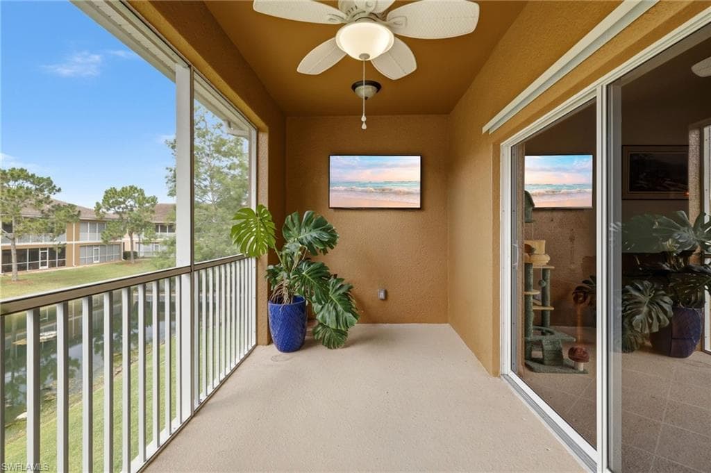 1108 Winding Pines CIR 201 photo 10 of 38