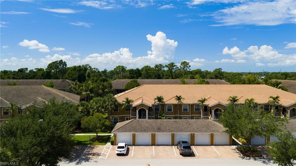 1108 Winding Pines CIR 201 photo 37 of 38